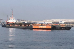 GPS-Napia-with-barges-each-loaded-with-1500-tonnes-of-spoil-from-2-sites-on-the-Tideway-project